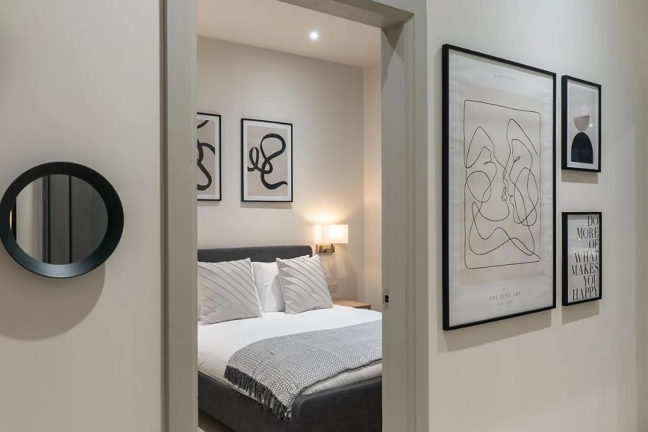 Spring Mount Luxury Apartment: Central Harrogate Retreat 0*,